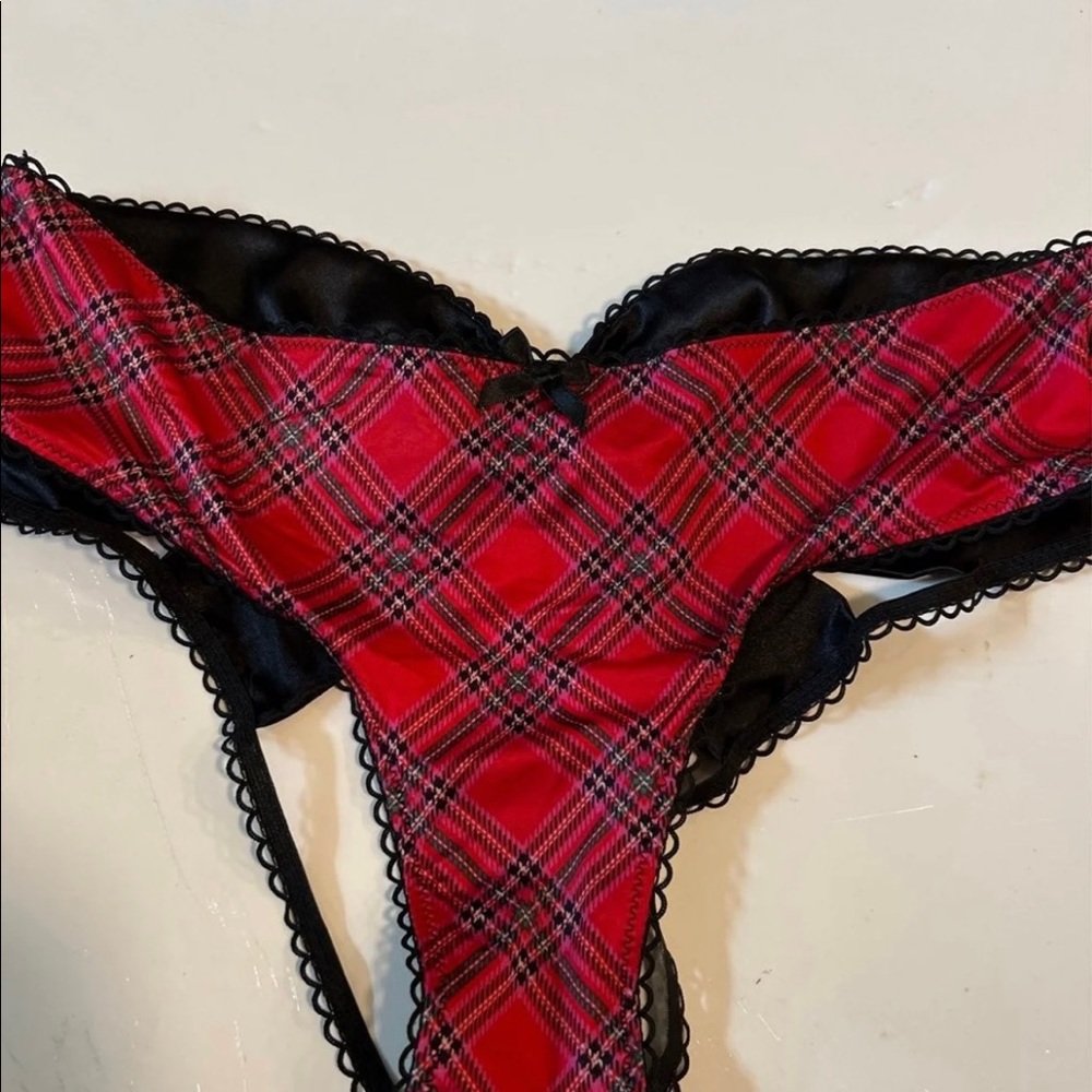 COPY - Victoria’s Secret women very sexy crotchless panties. Size M